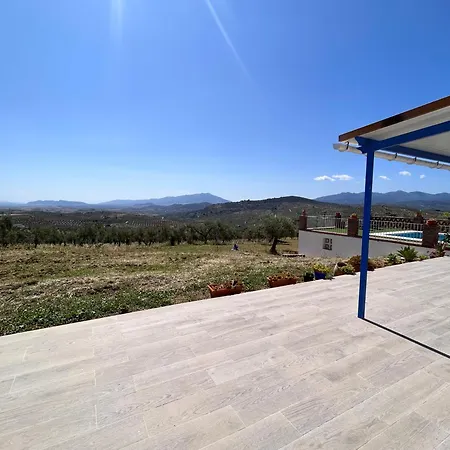 Rústica “puerta Palo” *